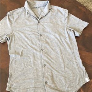 Kit + Ace Short Sleeve Button Up